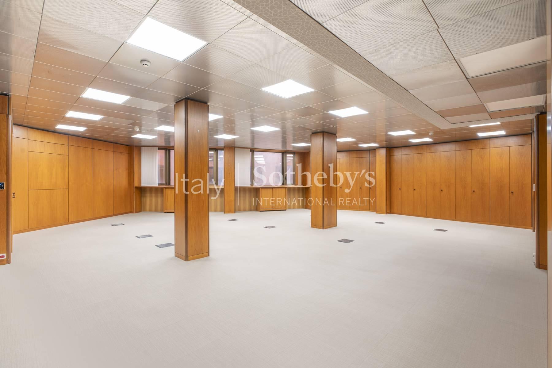 Prestigious Building in the heart of Ravenna - 4