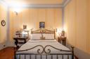 Raffinato appartamento con terrazza nel centro di Lucca, in vendita, Lucca | Sotheby’s Realty Italy - 14