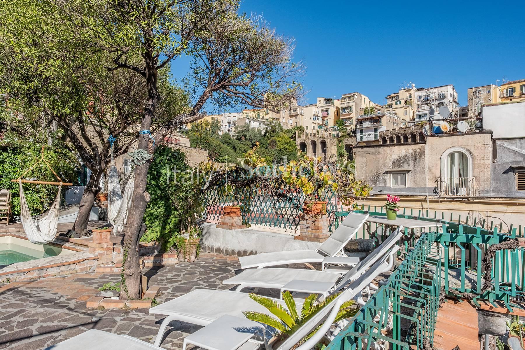 Scenografico attico su più livelli in Corso Vittorio Emanuele, in vendita, Napoli | Sotheby’s Realty Italy - 24