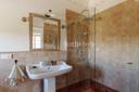 Villa Le Camelie immersa nella campagna toscana, in affitto, Lucca | Sotheby’s Realty Italy - 45