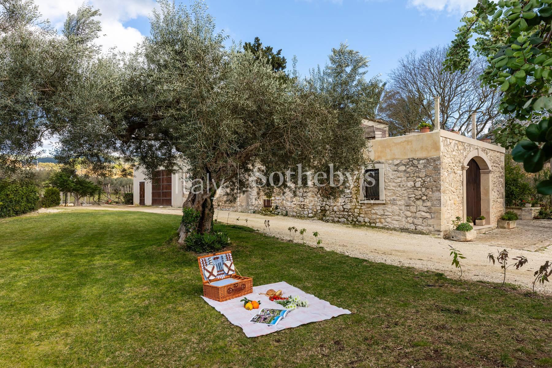 Casale Siciliano fra le colline Iblee, in vendita, Chiaramonte Gulfi | Sotheby’s Realty Italy - 22