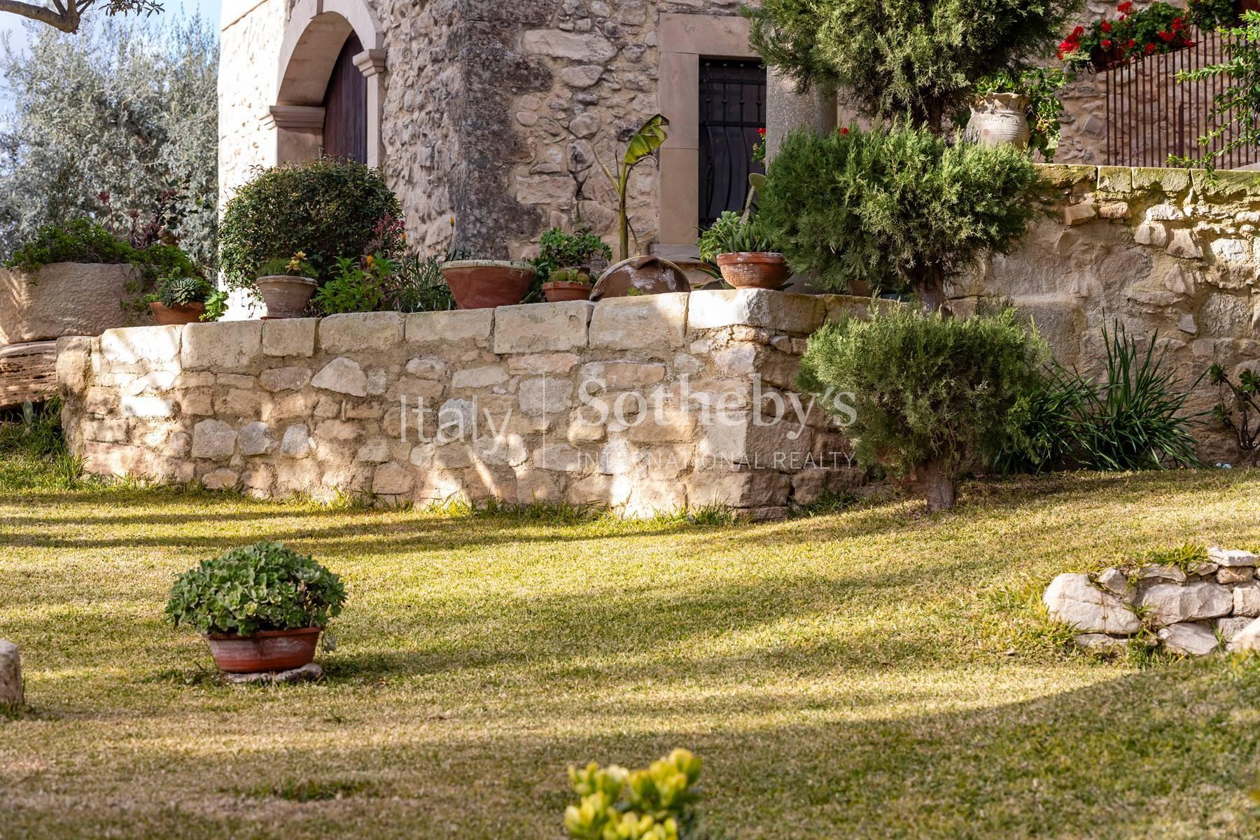 Casale Siciliano fra le colline Iblee, in vendita, Chiaramonte Gulfi | Sotheby’s Realty Italy - 11
