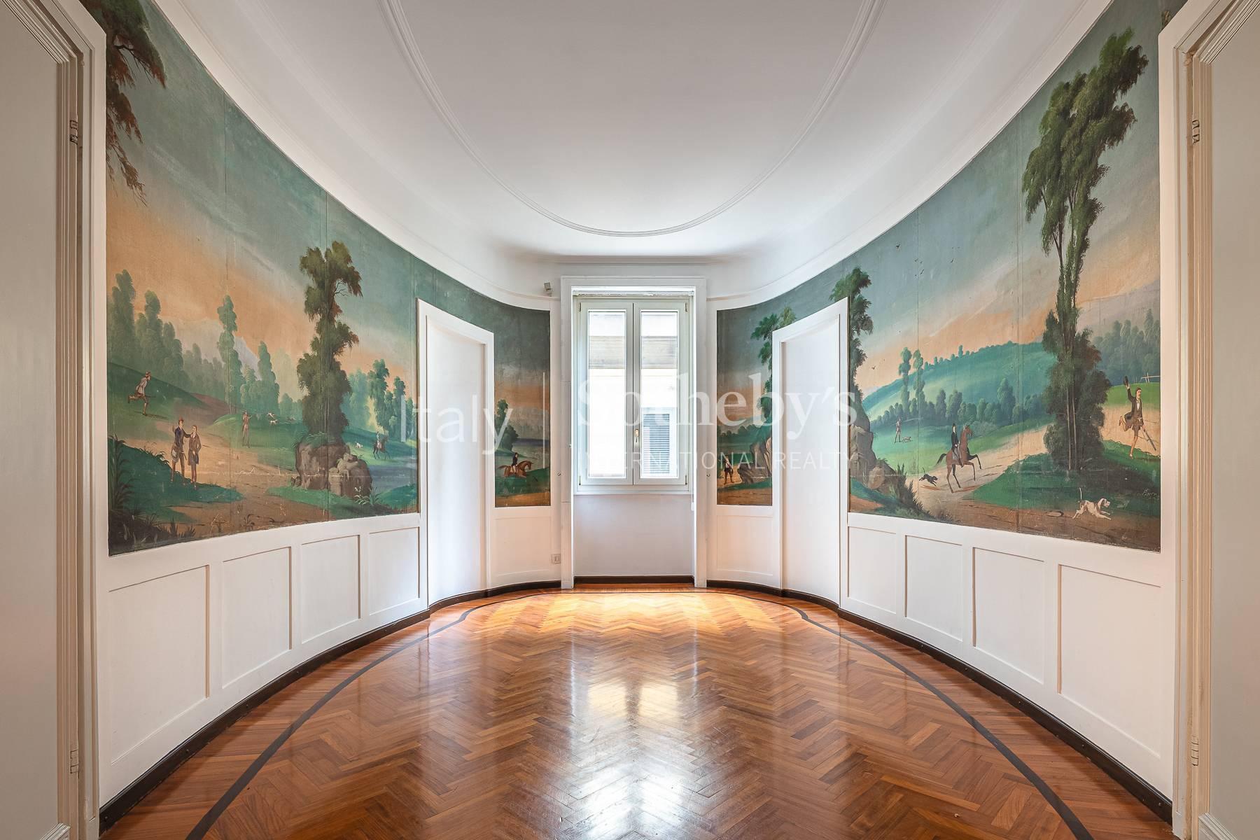 Exclusive Historic Residence with Original Frescoes - 2