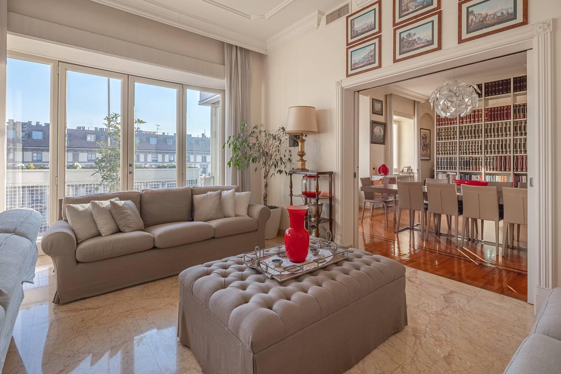 Light-filled residence in the city’s vibrant core - 1