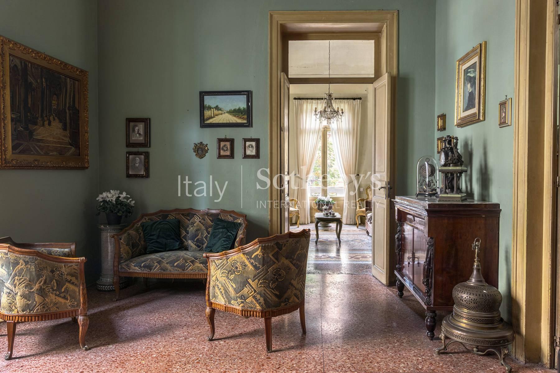 Elegante appartamento in stile Liberty a Palermo - 8