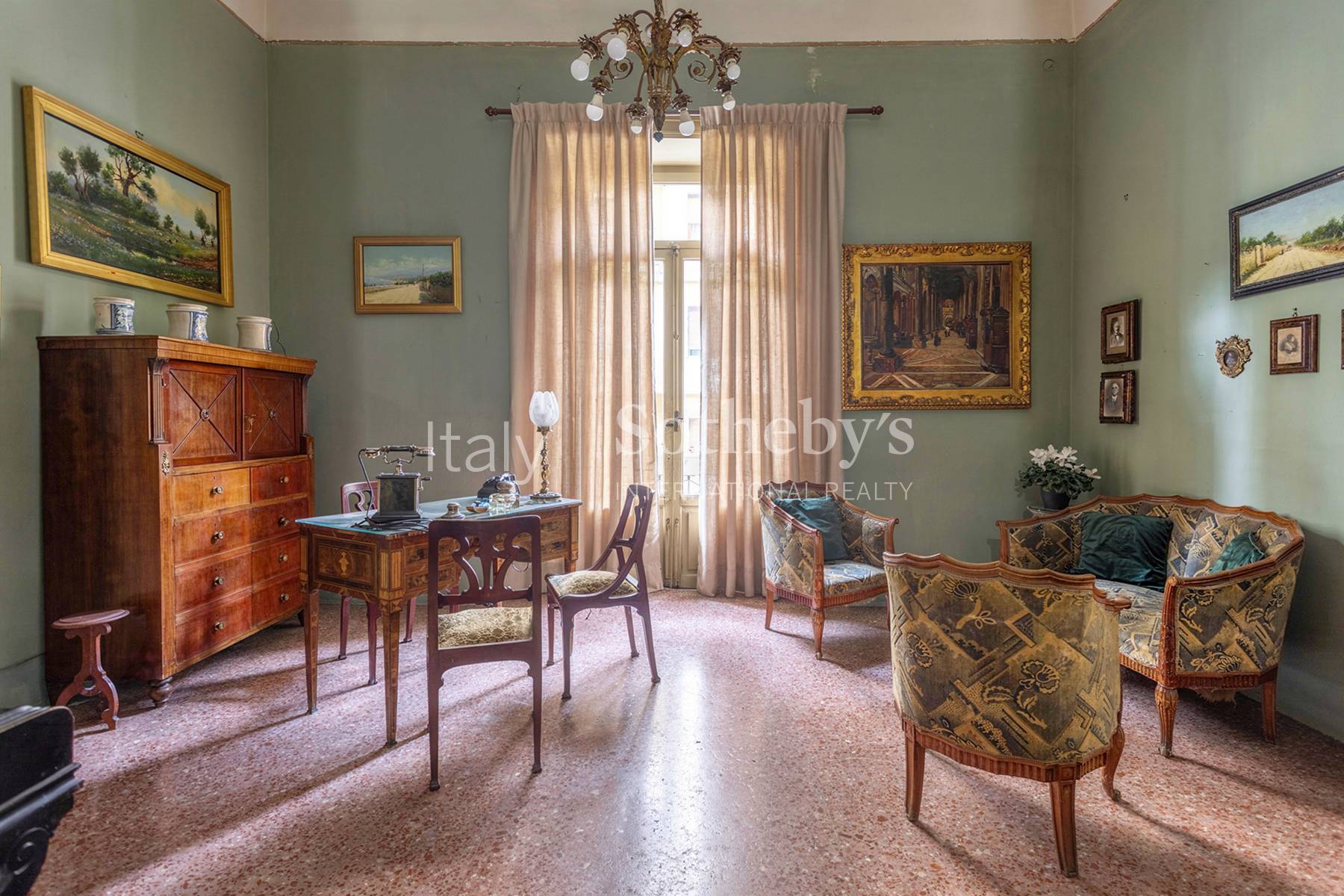 Elegante appartamento in stile Liberty a Palermo - 7