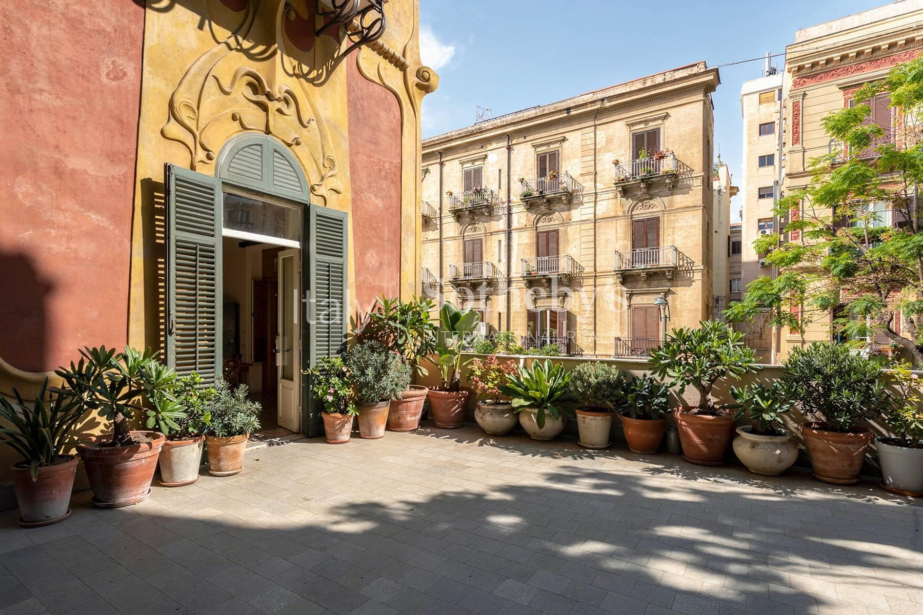 Elegante appartamento in stile Liberty a Palermo - 3