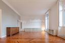 Ampio appartamento restaurato con balconi in stabile d’epoca, in affitto, Milano | Sotheby’s Realty Italy - 5