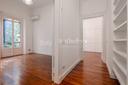Ampio appartamento restaurato con balconi in stabile d’epoca, in affitto, Milano | Sotheby’s Realty Italy - 16