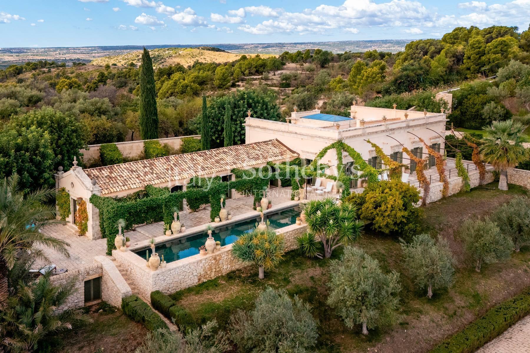 Villa siciliana dall'eleganza senza tempo - 3