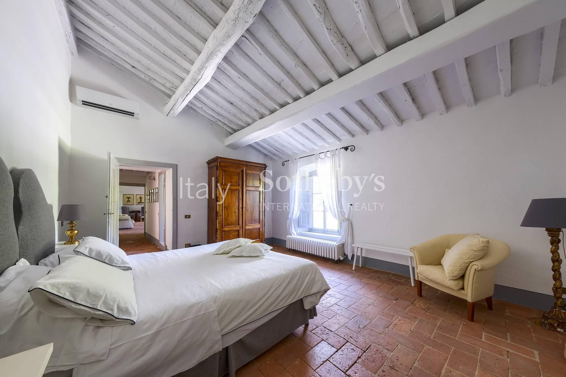 Tenuta storica con cappella privata - 8
