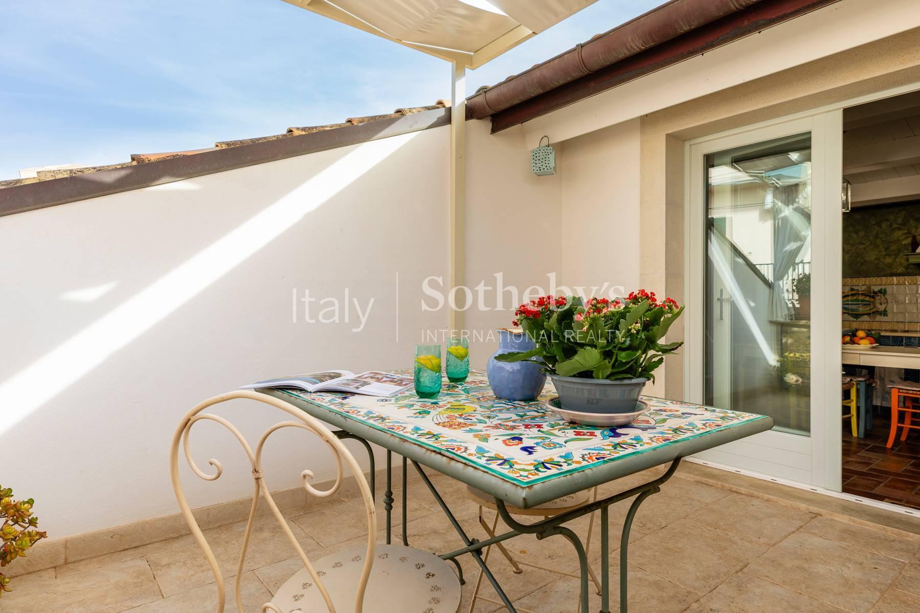Proprietà con terrazzo a pochi metri dalla spiaggia, in vendita, Scicli | Sotheby’s Realty Italy - 3