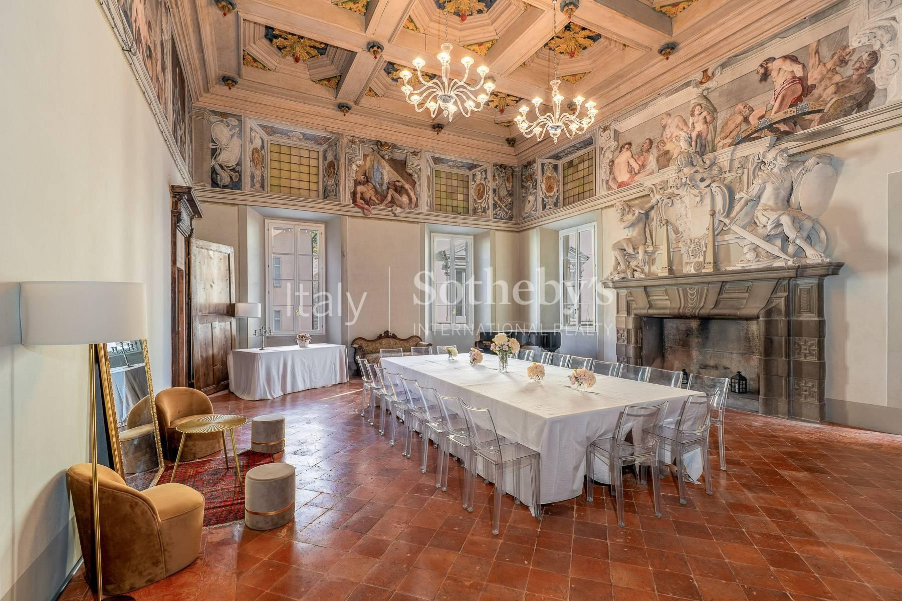 Palazzo Odescalchi: Residenza storica nel cuore di Como - 5