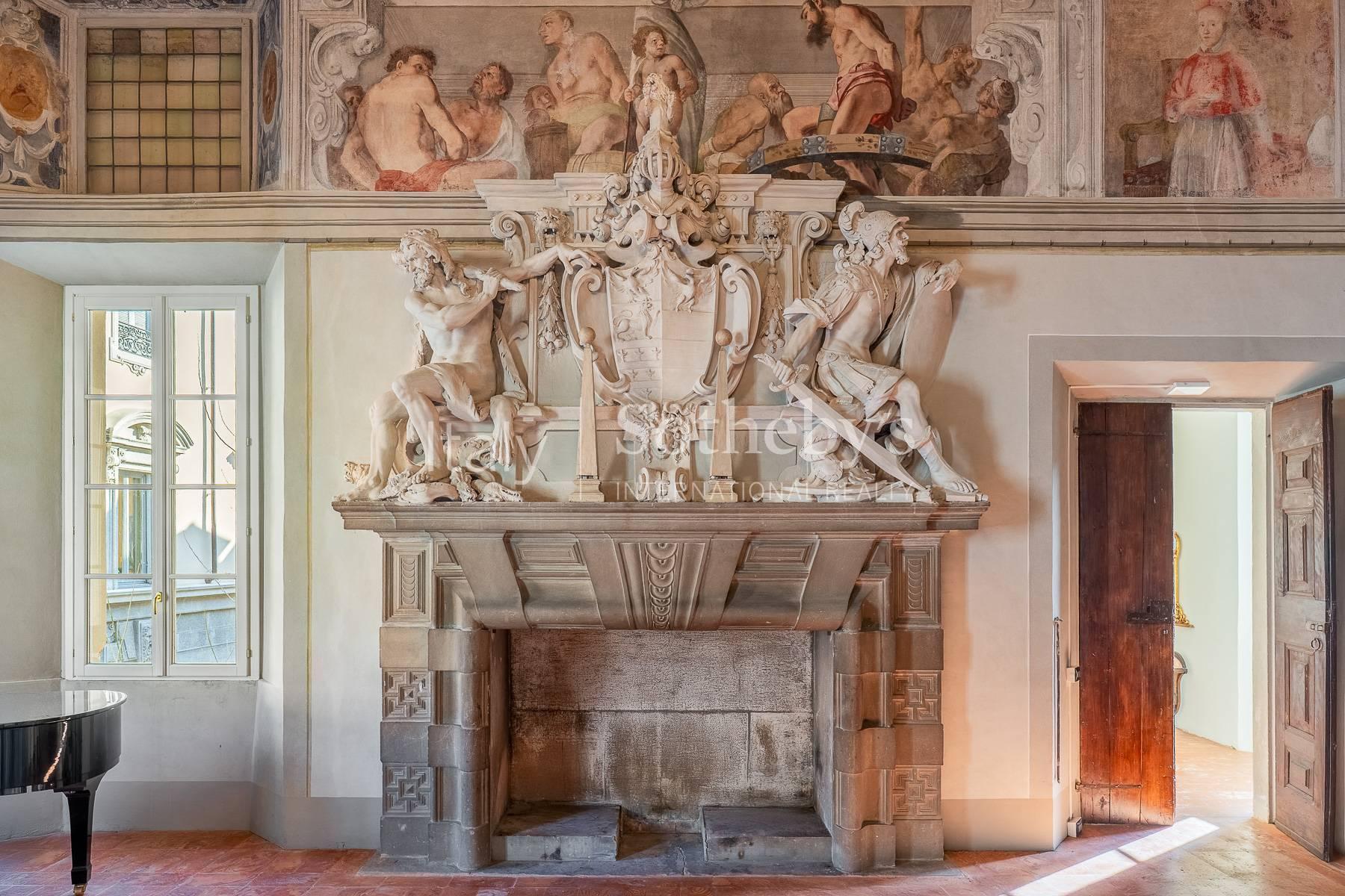Palazzo Odescalchi: Residenza storica nel cuore di Como - 6