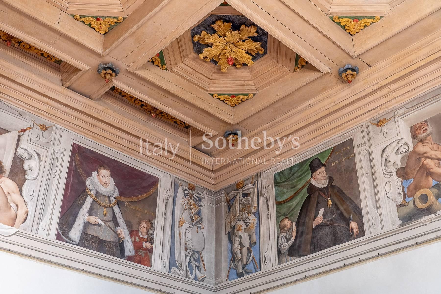 Palazzo Odescalchi: Residenza storica nel cuore di Como - 4