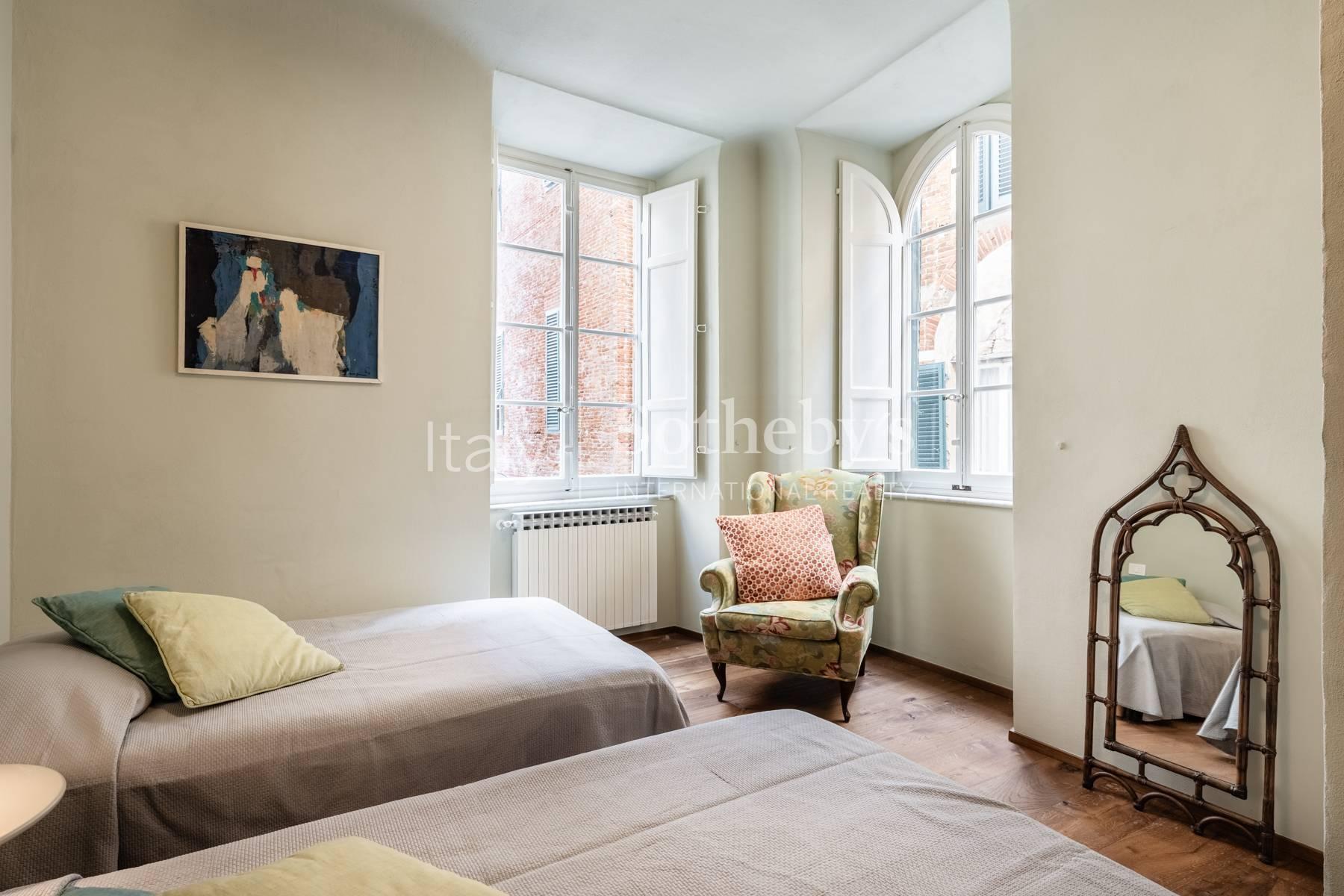 Elegante appartamento di charme ristrutturato, in vendita, Lucca | Sotheby’s Realty Italy - 19