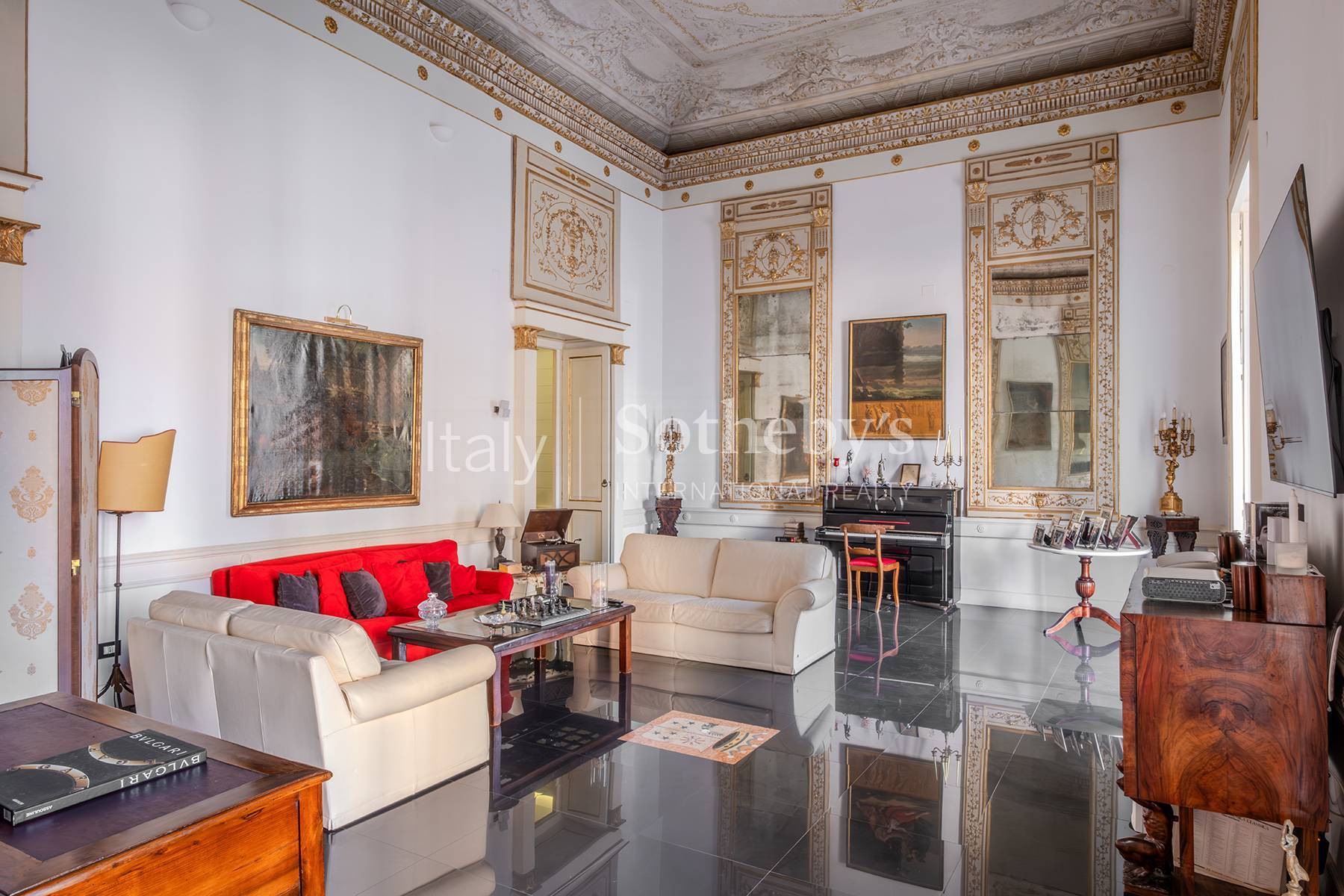 Elegante appartamento in palazzo nobiliare, in vendita, Napoli | Sotheby’s Realty Italy - 2