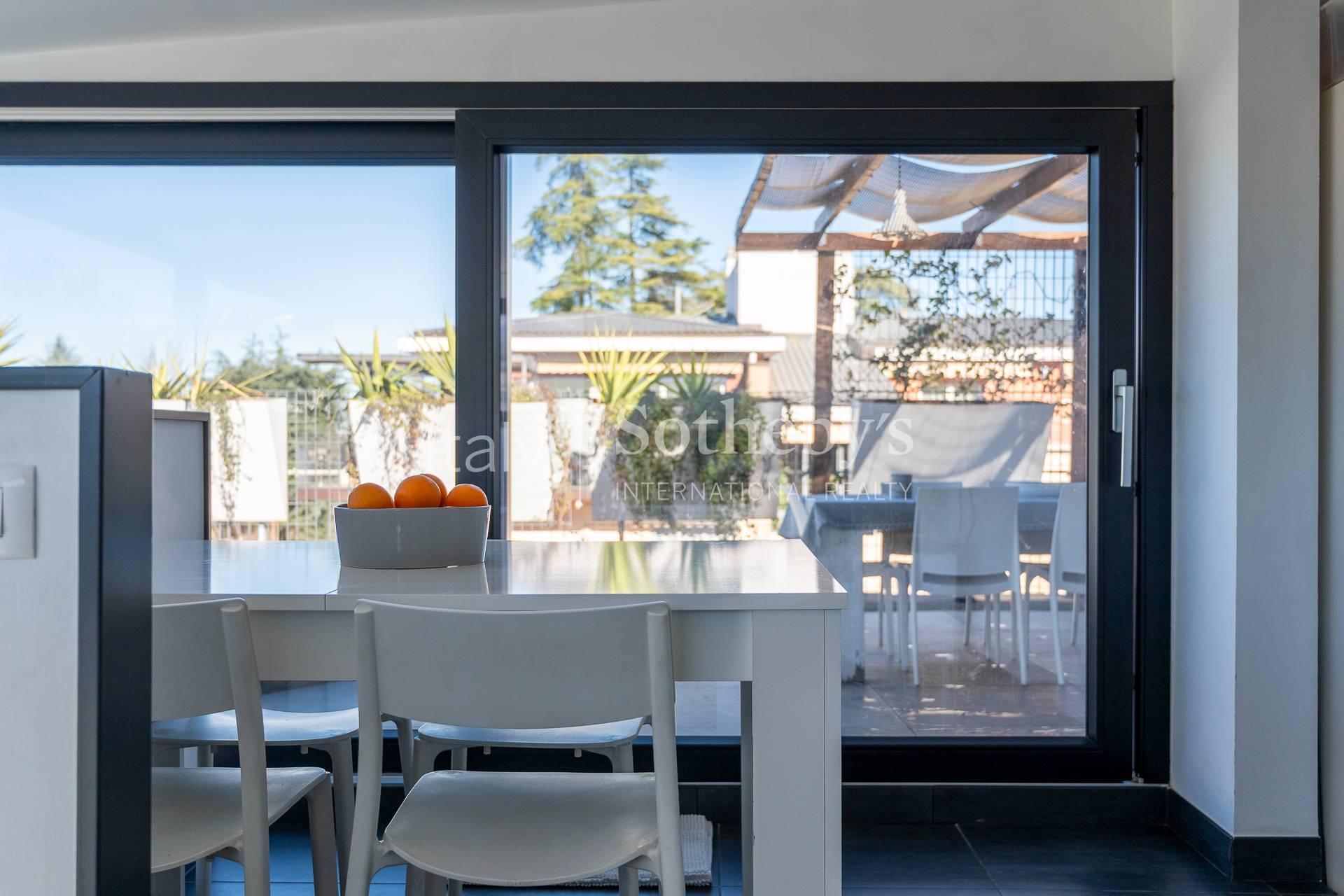 Elegante appartamento con terrazza panoramica - 8