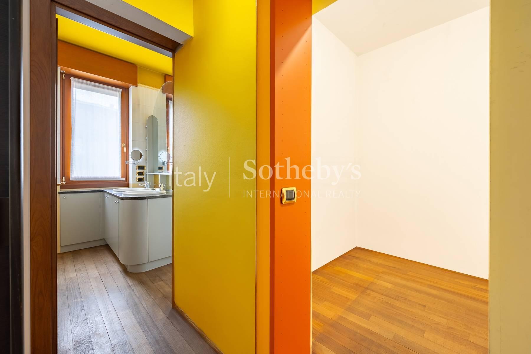 Attico con terrazzo e vista panoramica in palazzo d’epoca, in vendita, Milano | Sotheby’s Realty Italy - 20