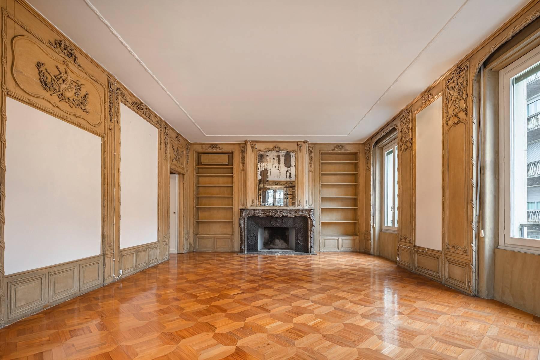 Exclusive Historic Residence with Original Frescoes - 1
