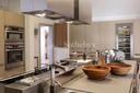 Elegante villa sul mare a Romazzino, in vendita, Arzachena | Sotheby’s Realty Italy - 7