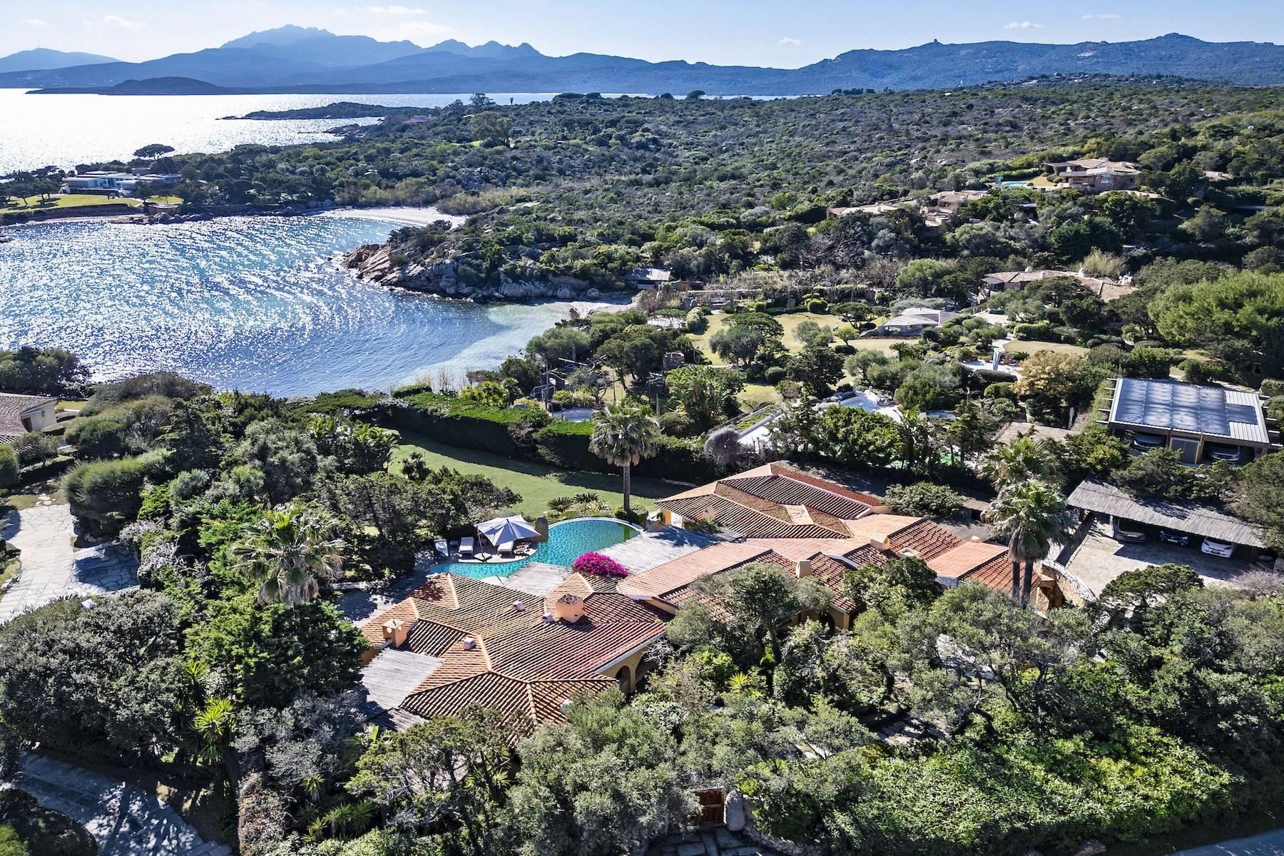 Elegante villa sul mare a Romazzino - 1