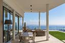 Esclusiva villa sul Garda con piscina a sfioro e vista panoramica, in vendita, Padenghe sul Garda | Sotheby’s Realty Italy - 5