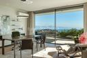 Esclusiva villa sul Garda con piscina a sfioro e vista panoramica, in vendita, Padenghe sul Garda | Sotheby’s Realty Italy - 14