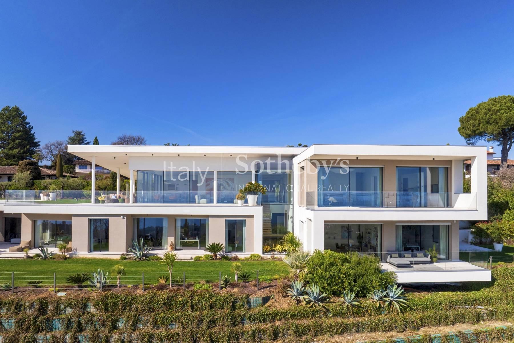 Esclusiva villa sul Garda con piscina a sfioro e vista panoramica, in vendita, Padenghe sul Garda | Sotheby’s Realty Italy - 22