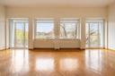 Elegant and spacious apartment with views of an exclusive garden, For sale, Milan | Sotheby’s Realty Italy - 4