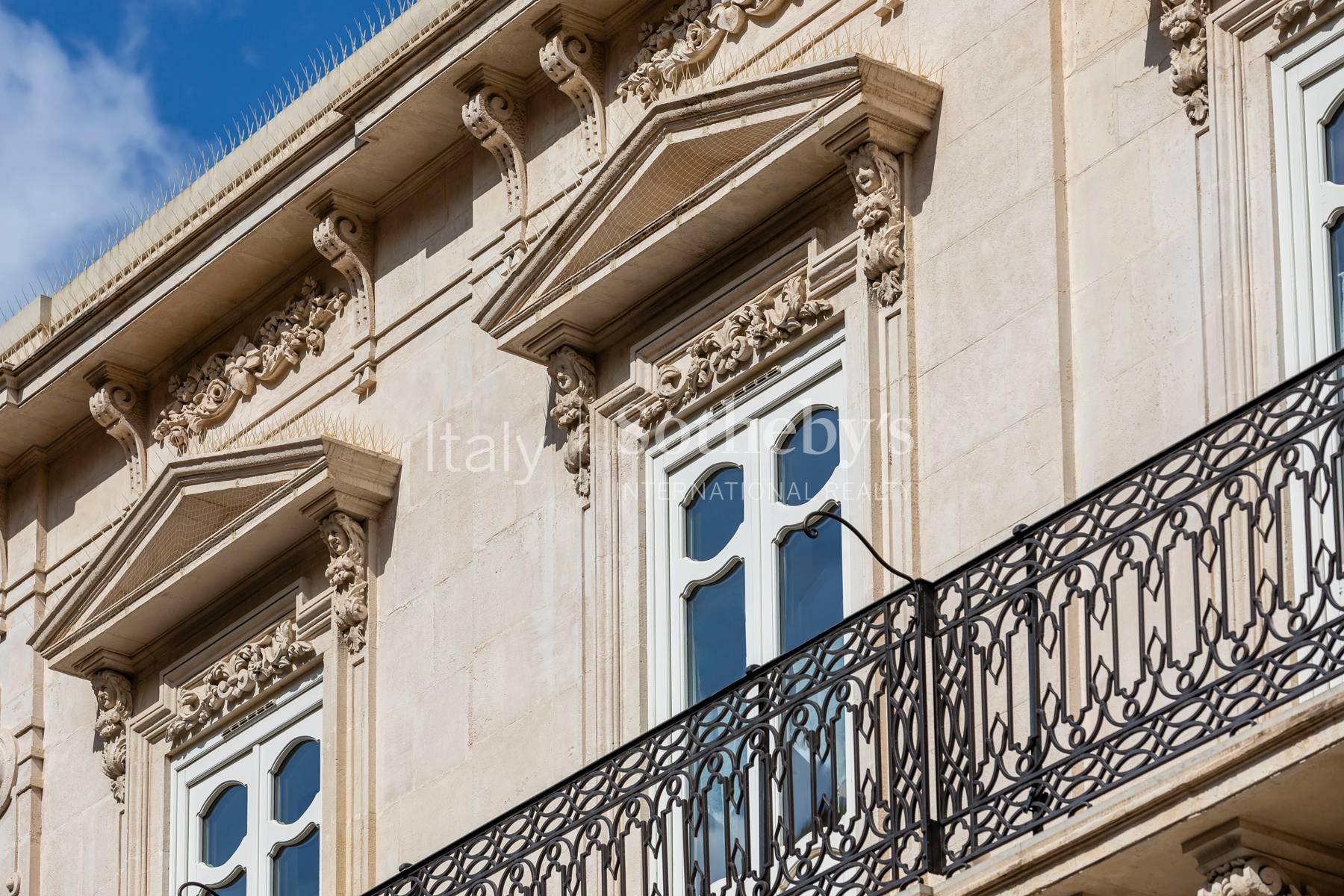 Palazzo ristrutturato con terrazzi in centro storico - 8