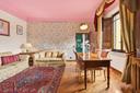 Affascinante dimora con affreschi nel cuore di Lucca, in vendita, Lucca | Sotheby’s Realty Italy - 4