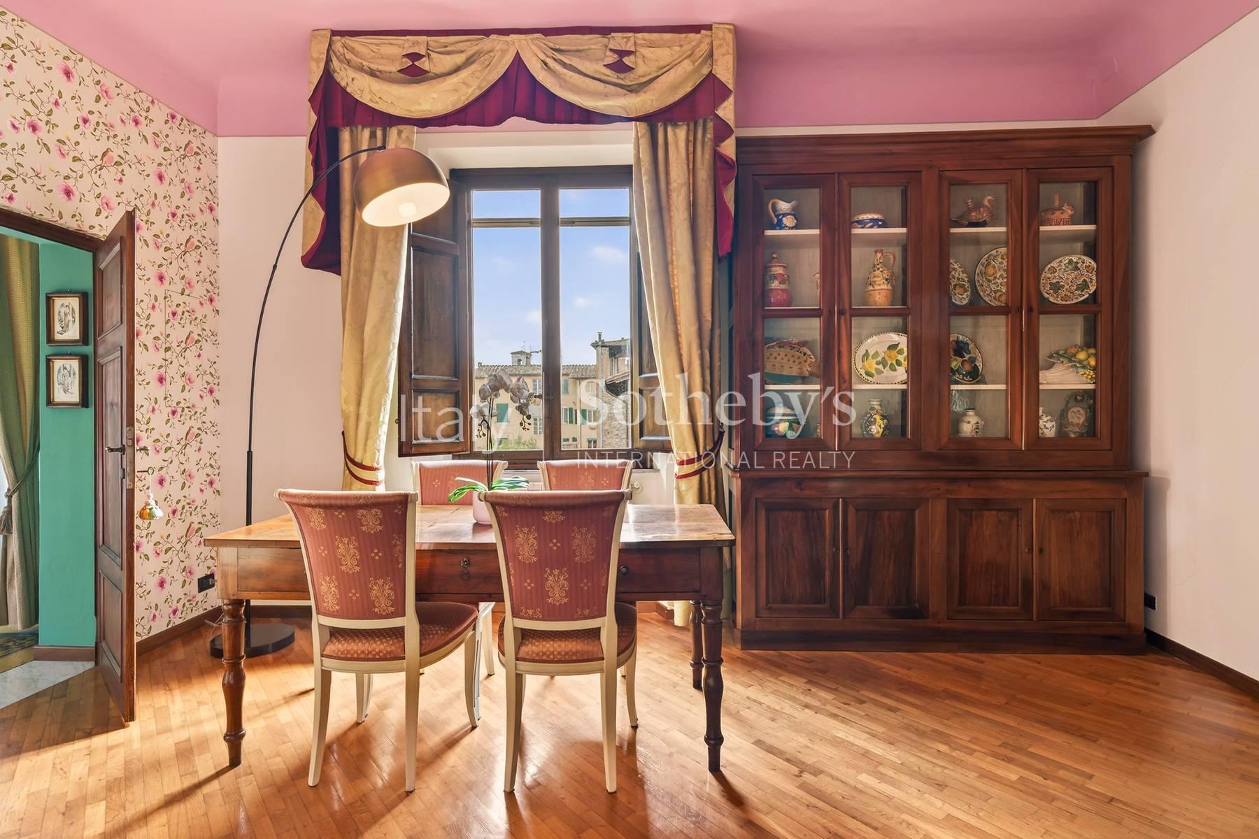 Affascinante dimora con affreschi nel cuore di Lucca, in vendita, Lucca | Sotheby’s Realty Italy - 5