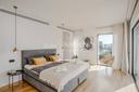 Esclusiva villa con piscina e pontile privato, in vendita, Angera | Sotheby’s Realty Italy - 16