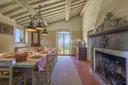 Residenza di campagna con carattere storico, in vendita, Cetona | Sotheby’s Realty Italy - 19