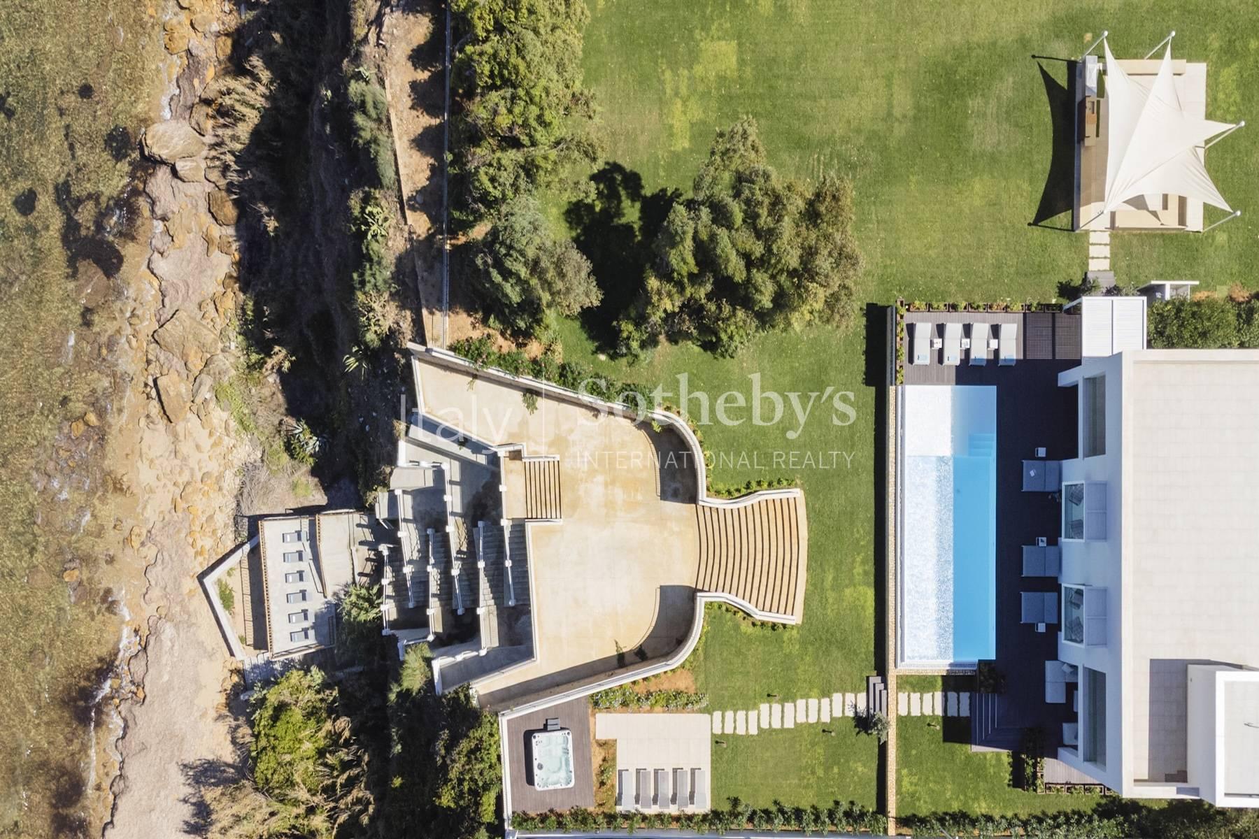 Esclusiva villa con piscina e discesa privata al mare, in vendita, Trappeto | Sotheby’s Realty Italy - 3