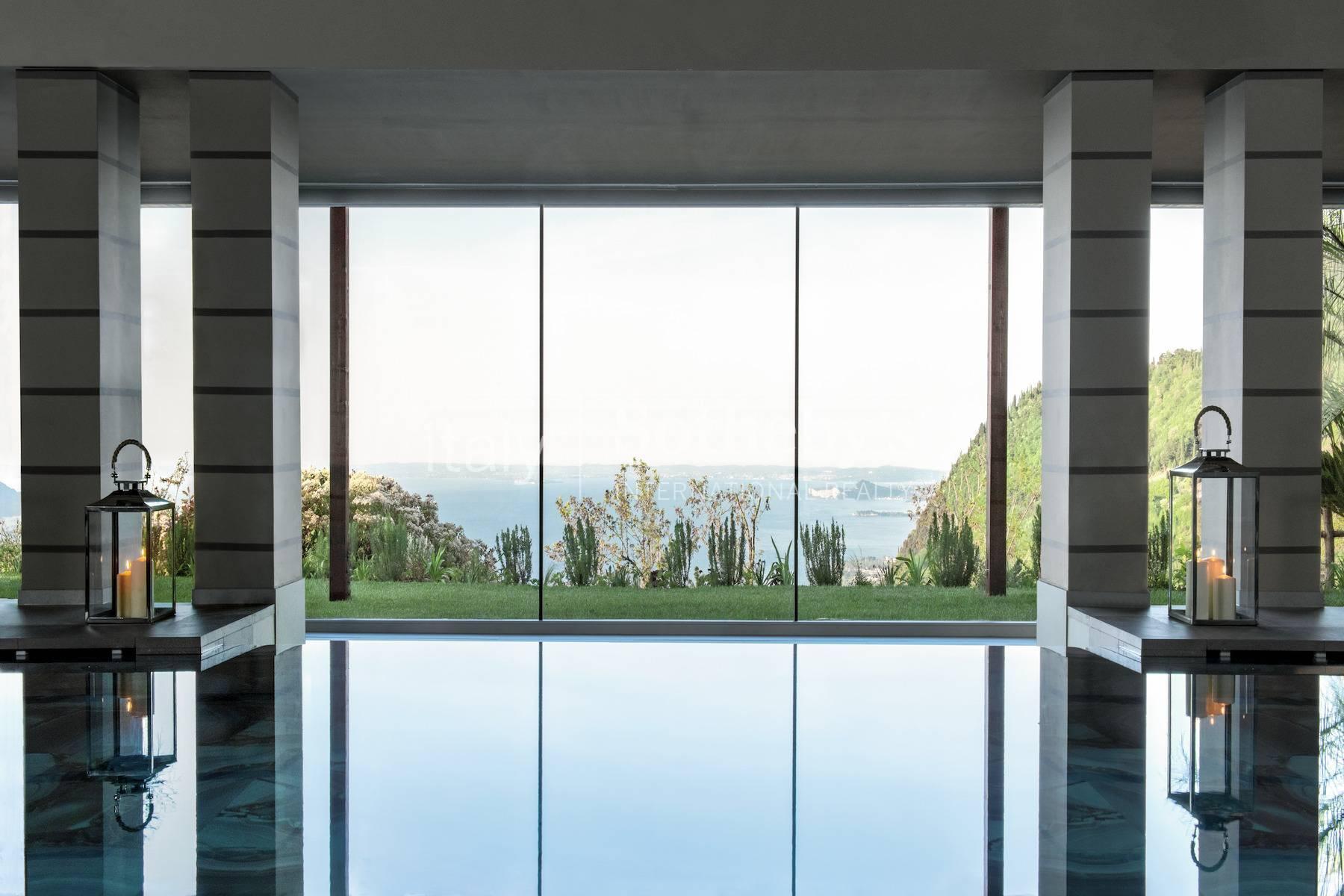 Elegante villa con SPA e infinity pool sul Garda, in vendita, Gargnano | Sotheby’s Realty Italy - 16