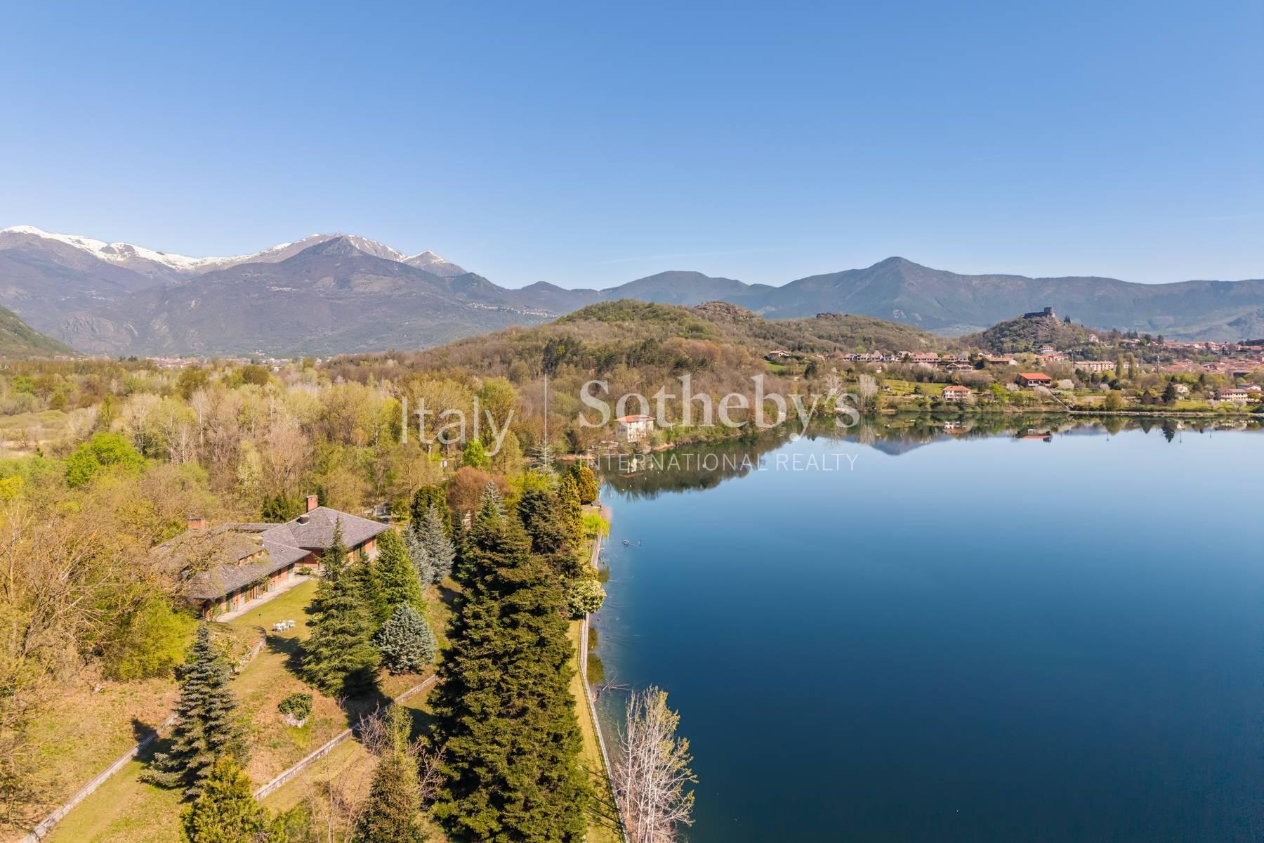 Villa con parco e accesso privato al Lago di Avigliana, in vendita, Avigliana | Sotheby’s Realty Italy - 29