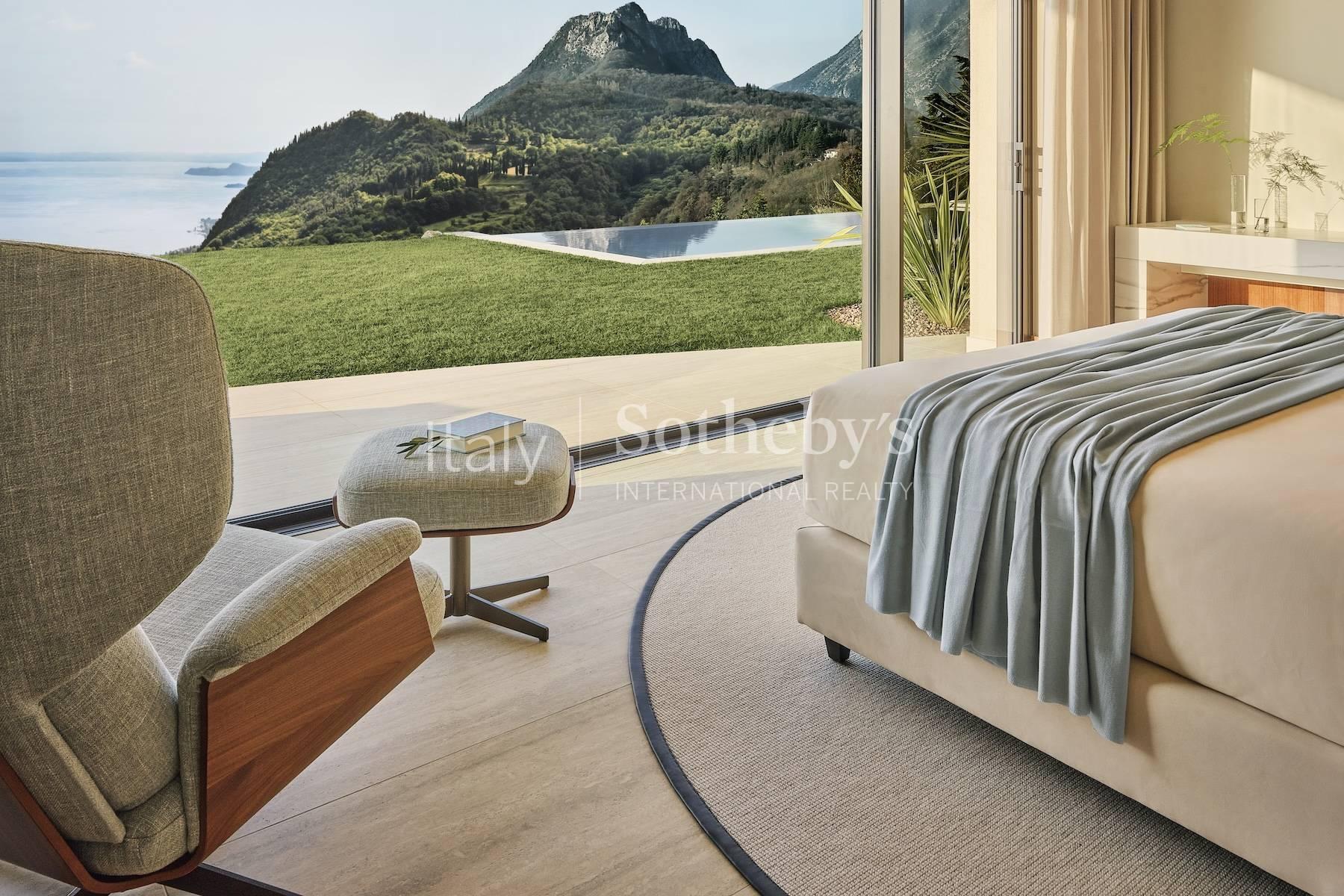 Penthouse vista lago con SPA e piscina infinity - 8