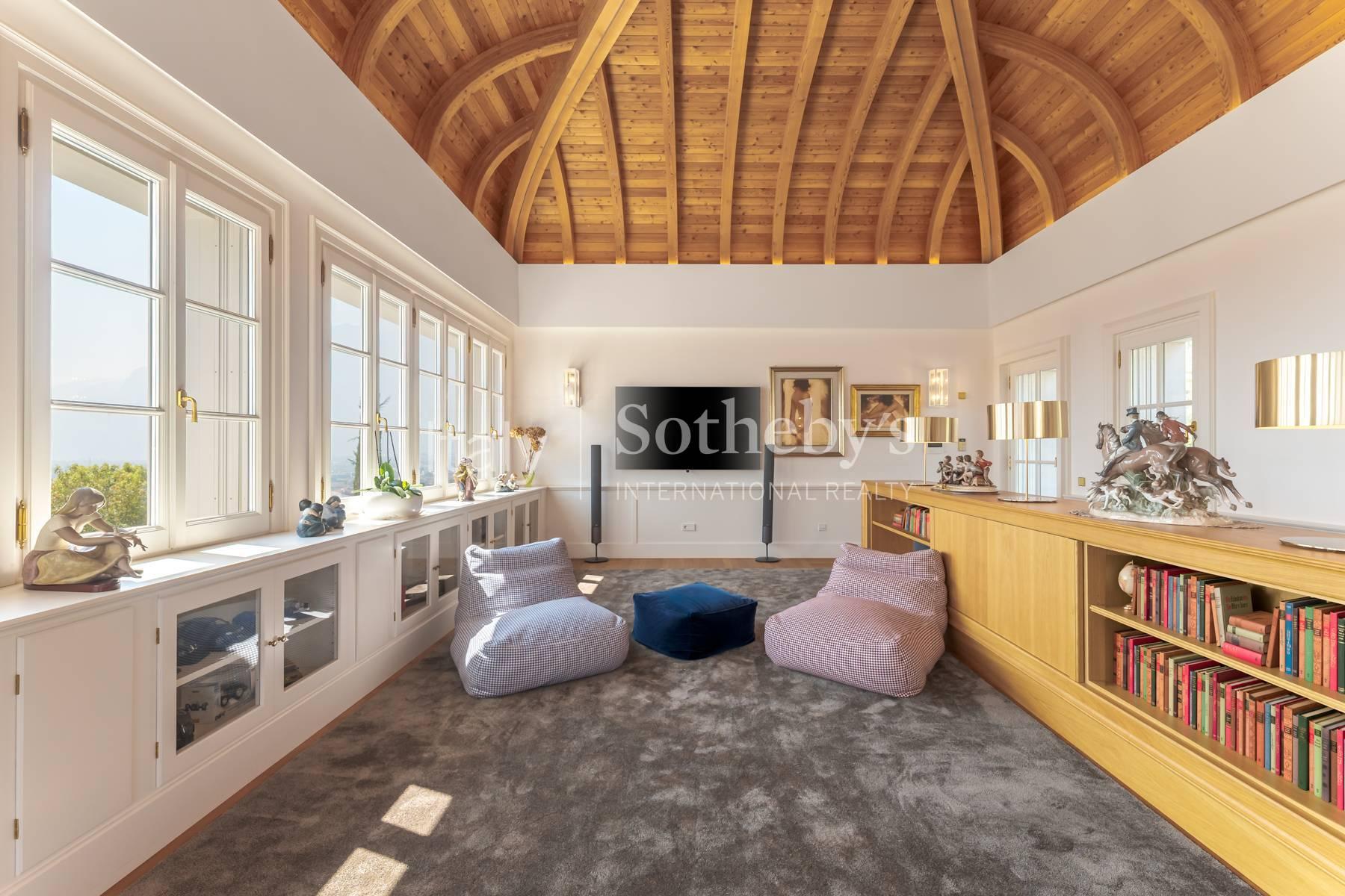 Villa Miravalle: A Historic Residence Between Lake and Mountains - 8