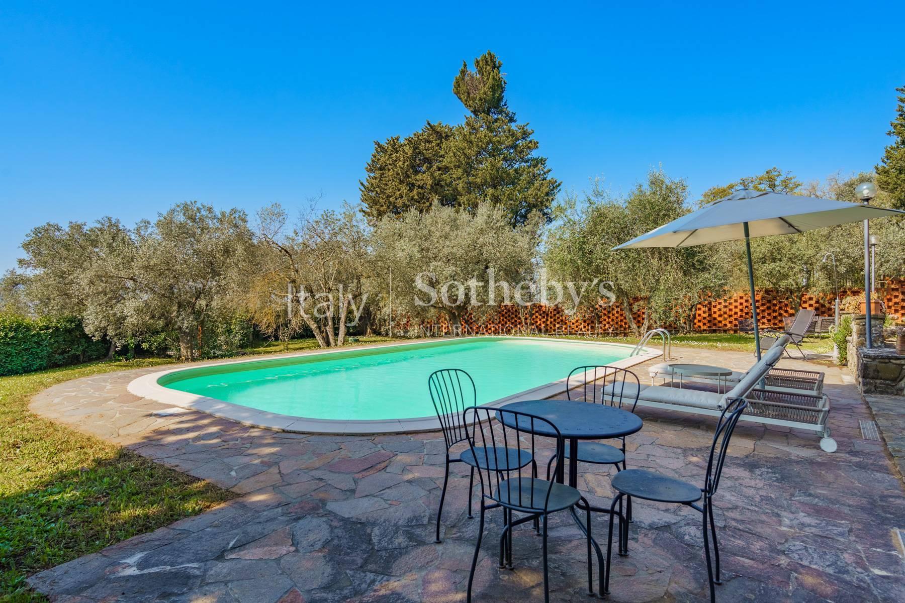 Villa contemporanea con piscina riscaldata e vista su Firenze, in vendita, Firenze | Sotheby’s Realty Italy - 21