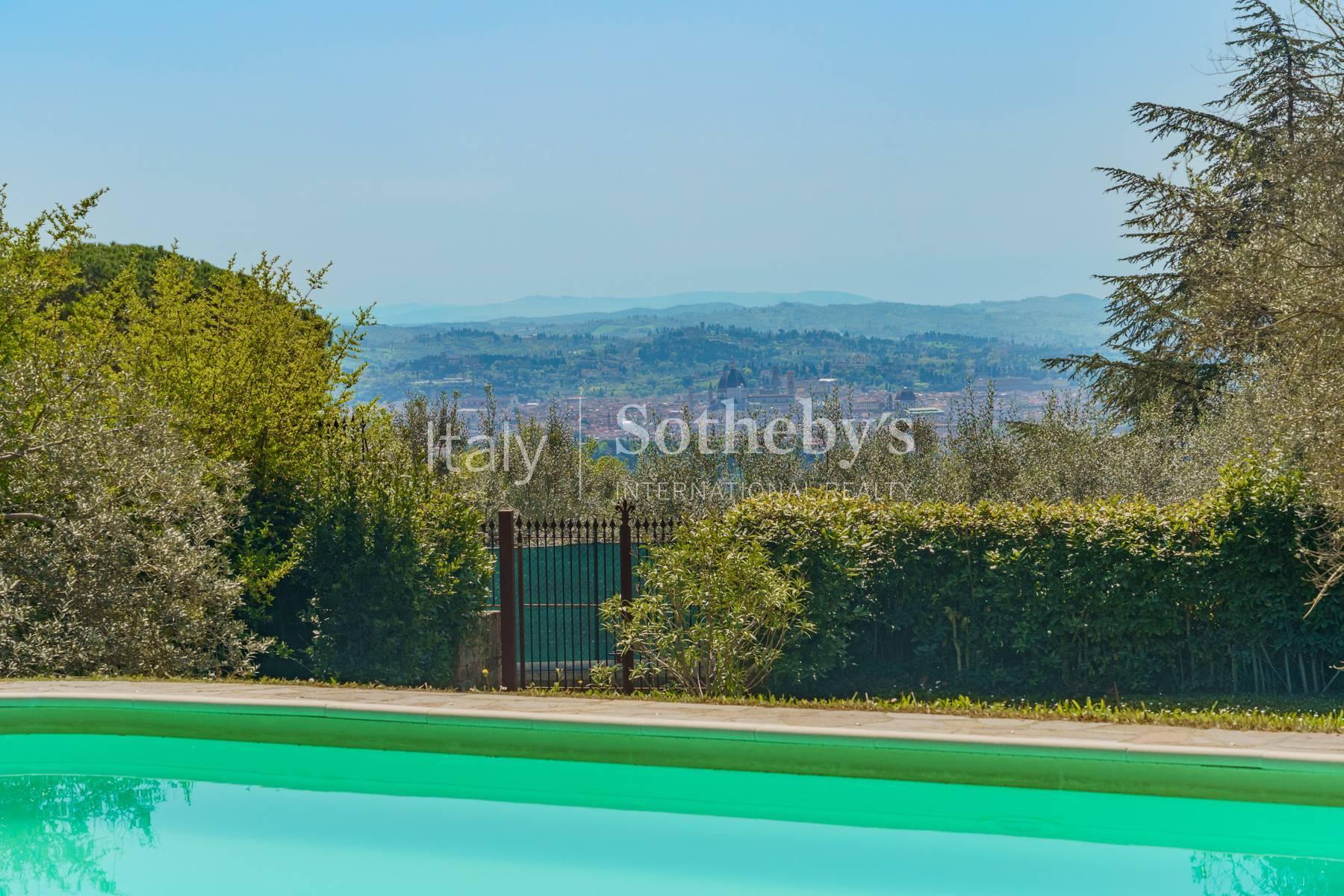 Villa contemporanea con piscina riscaldata e vista su Firenze, in vendita, Firenze | Sotheby’s Realty Italy - 27