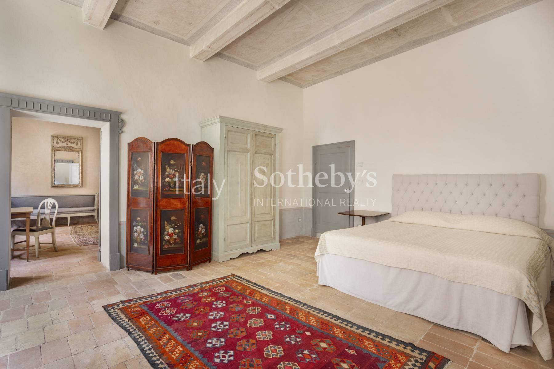 Palazzo storico con vista sulle colline romagnole, in vendita, Mondaino | Sotheby’s Realty Italy - 14