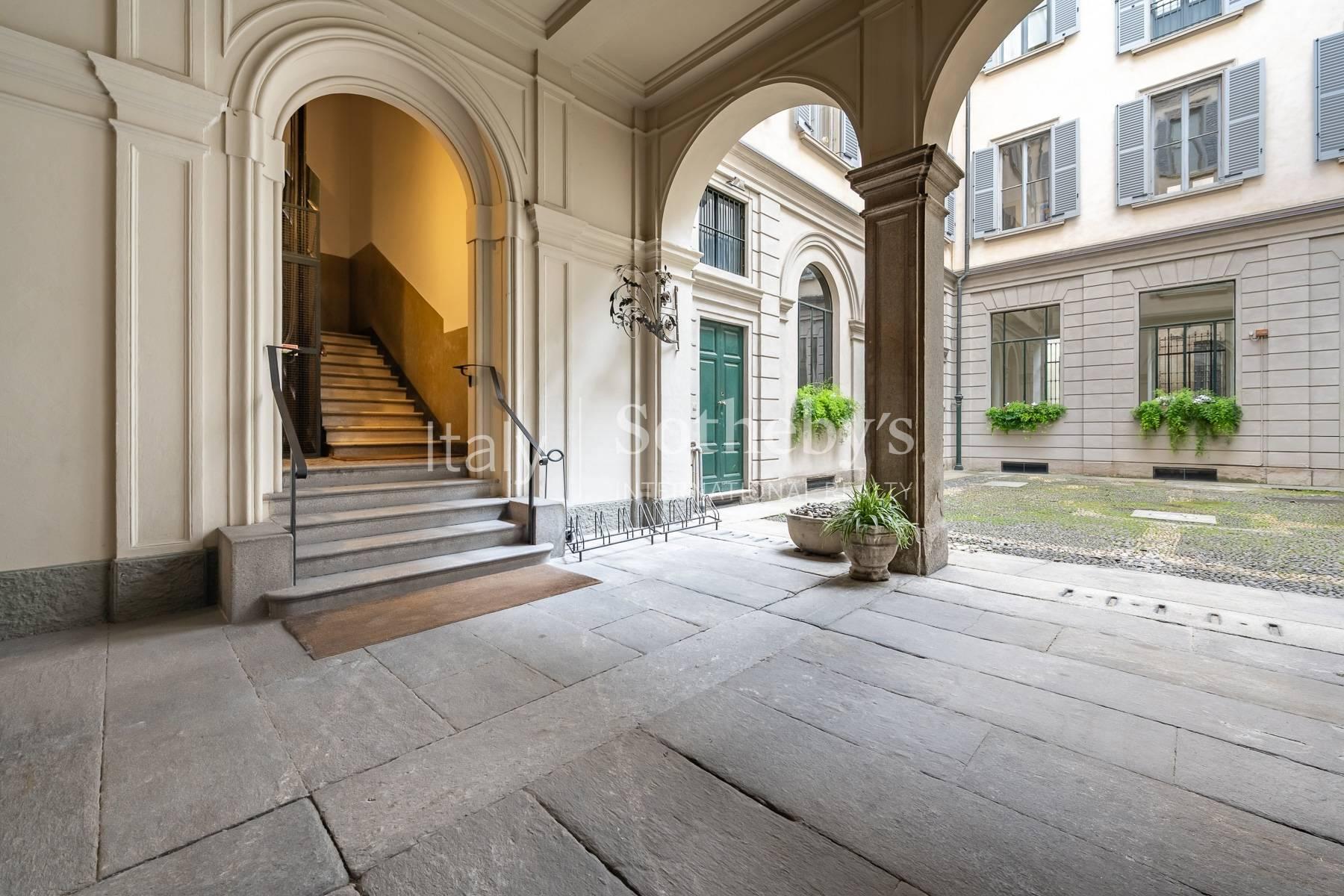 Prestigious property near Via Marina, For sale, Milan | Sotheby’s Realty Italy - 3