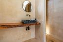 Villa di design con piscina a sfioro immersa in un uliveto, in vendita, Ostuni | Sotheby’s Realty Italy - 16