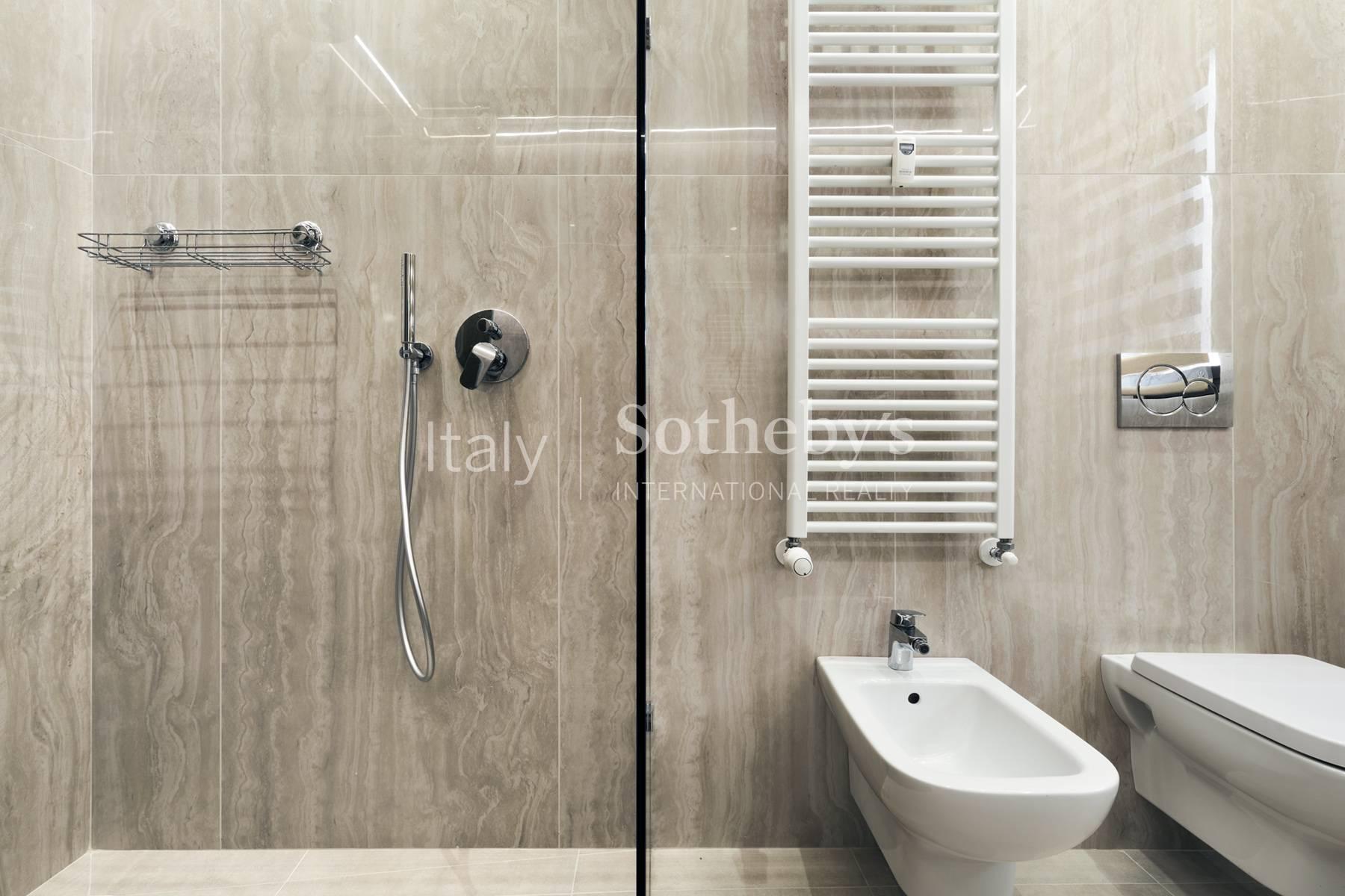 Luminoso appartamento ristrutturato a pochi passi dall'Arena, in vendita, Verona | Sotheby’s Realty Italy - 11