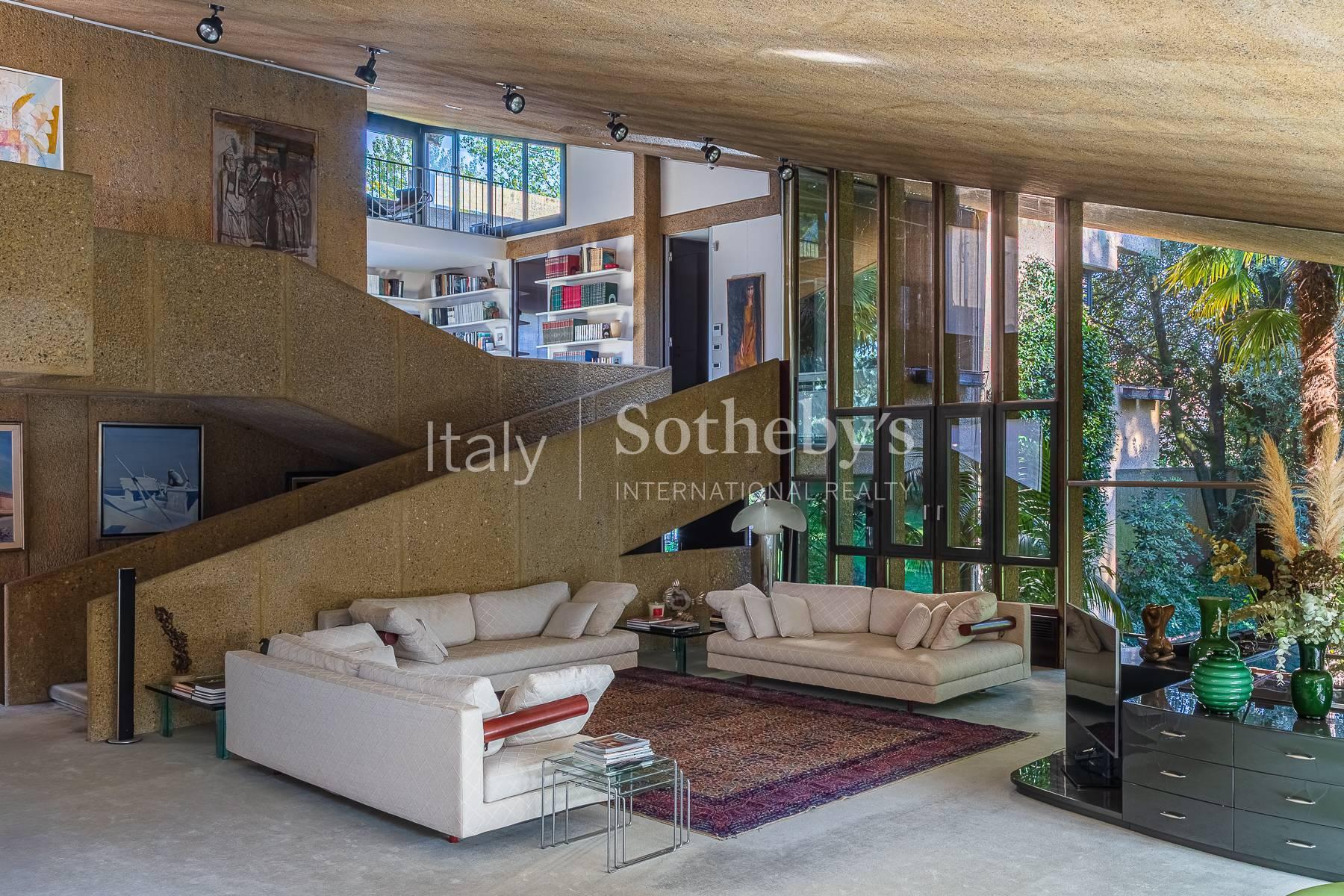 Designer villa surrounded by greenery - 4