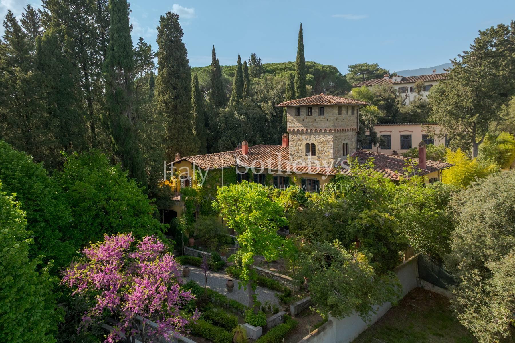 Elegante villa nella splendida collina di San Domenico - 2