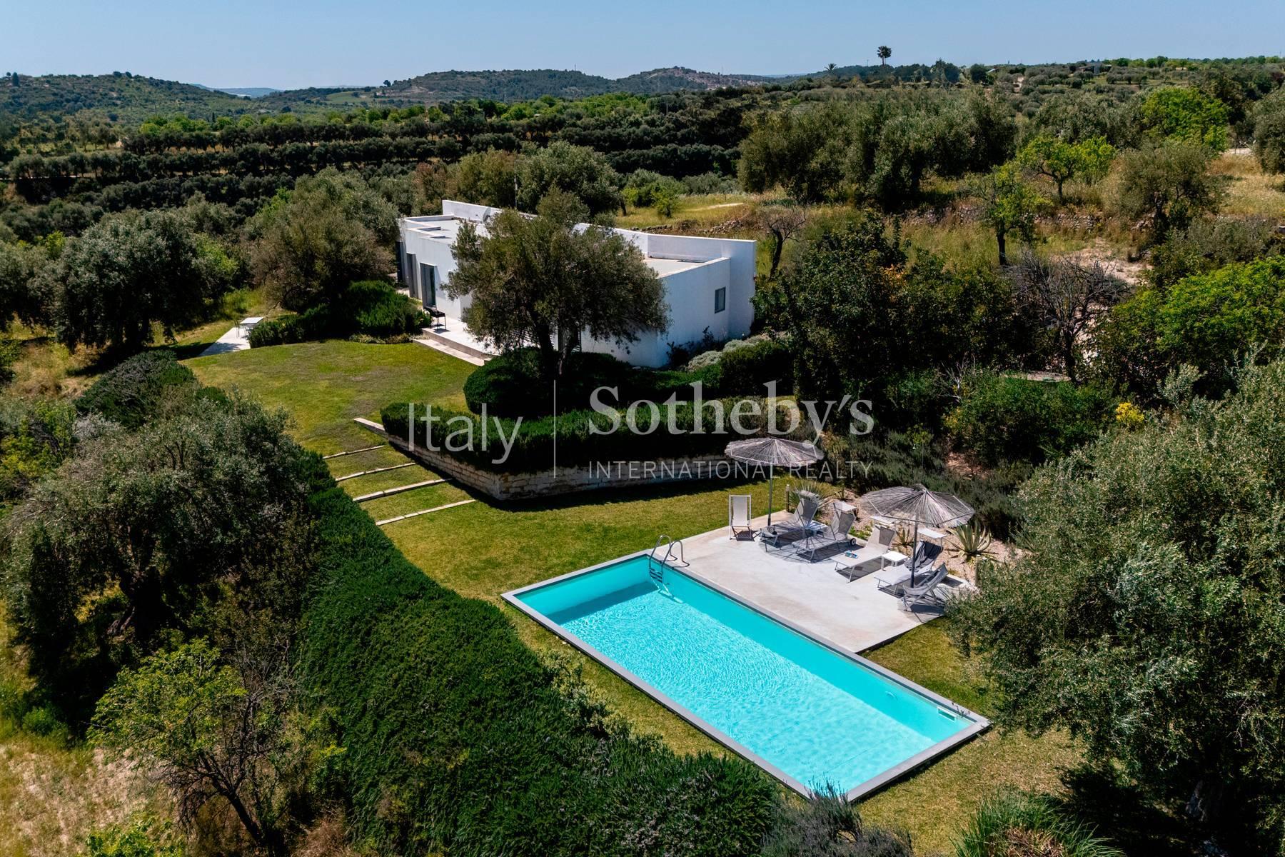Villa panoramica con vista sul Mediterraneo, in vendita, Noto | Sotheby’s Realty Italy - 8