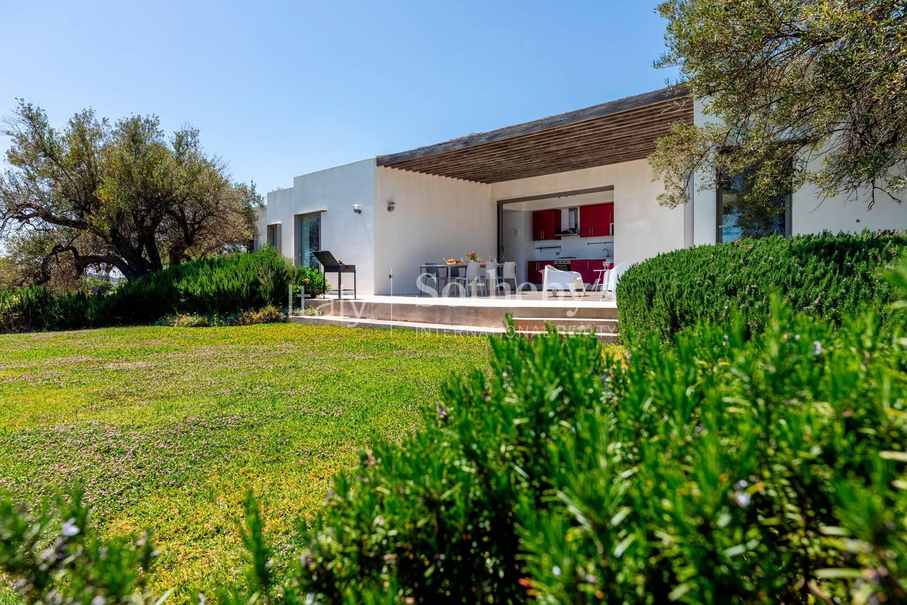 Villa panoramica con vista sul Mediterraneo, in vendita, Noto | Sotheby’s Realty Italy - 5